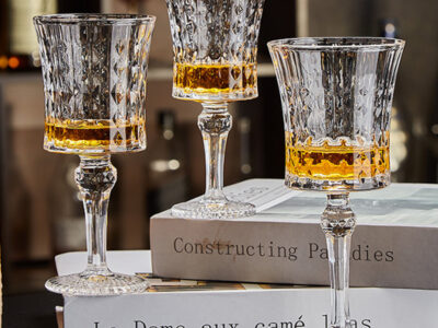 QWONDER CRAFTS - Wine Glasses